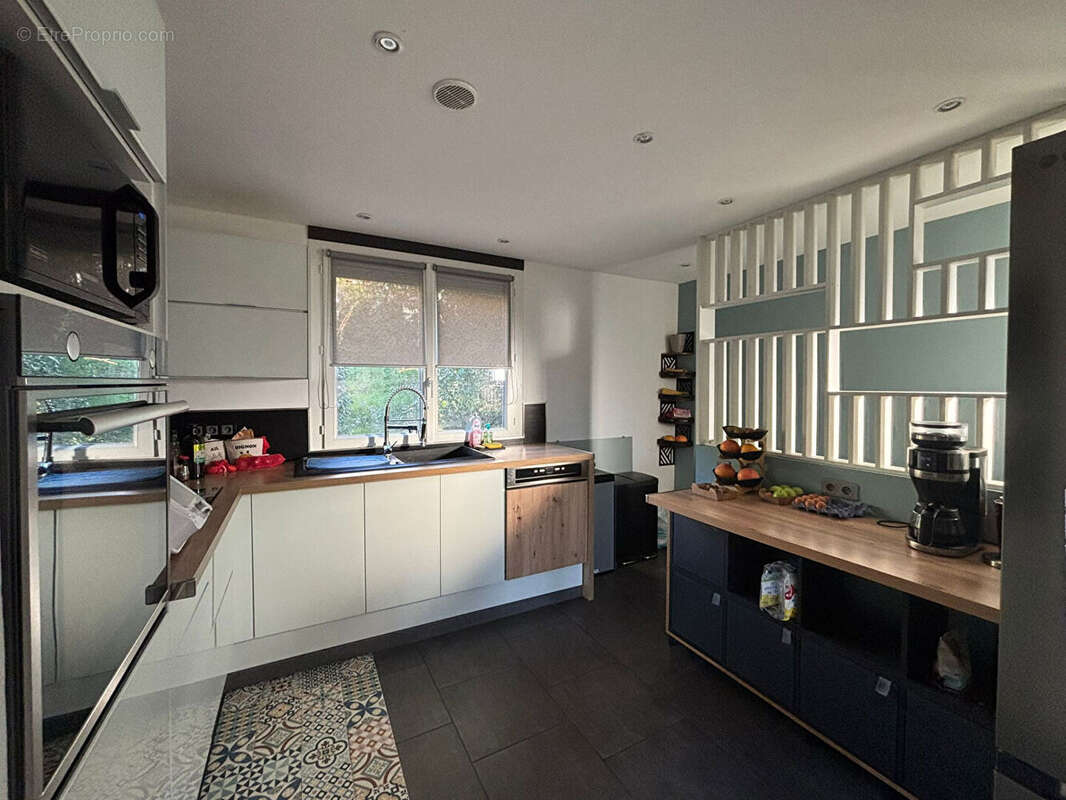 Maison à MONTIVILLIERS