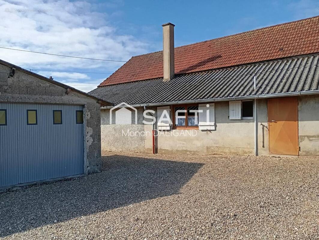 Photo 1 - Maison à NEUVY-GRANDCHAMP