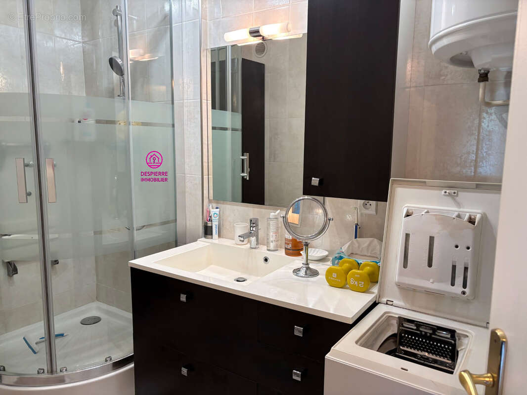 Appartement à ROUSSILLON