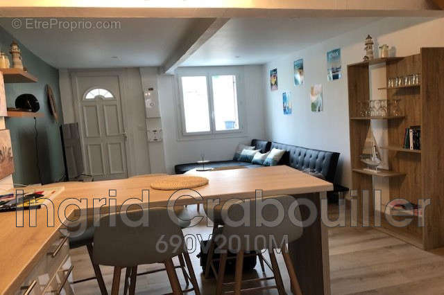 Maison à MESCHERS-SUR-GIRONDE