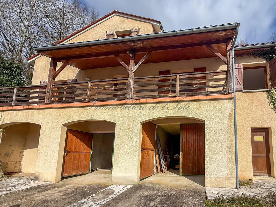 Appartement à CHAMPCEVINEL