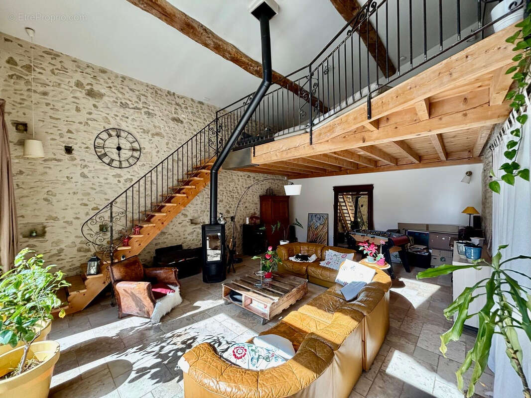 Maison à BONLIEU-SUR-ROUBION