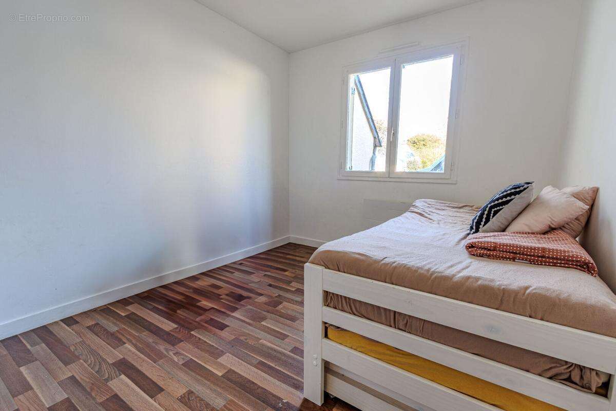 Maison de plain pied 89 m² - 3 Chambres et Garage - Saint-Lambert-la-Potherie - photo 8