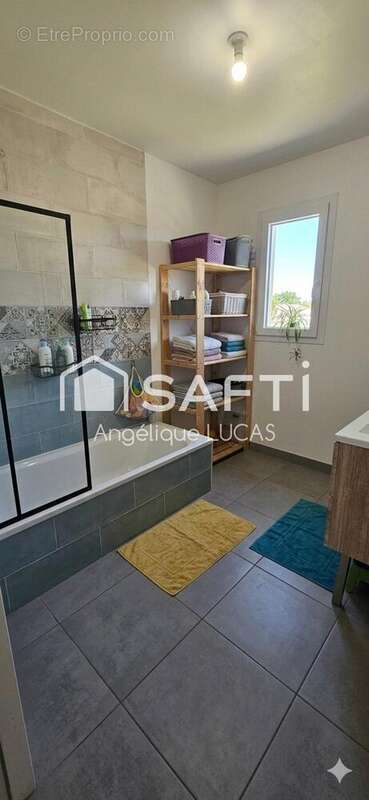 Maison 99 m² à Chateau-Guibert  - photo 7