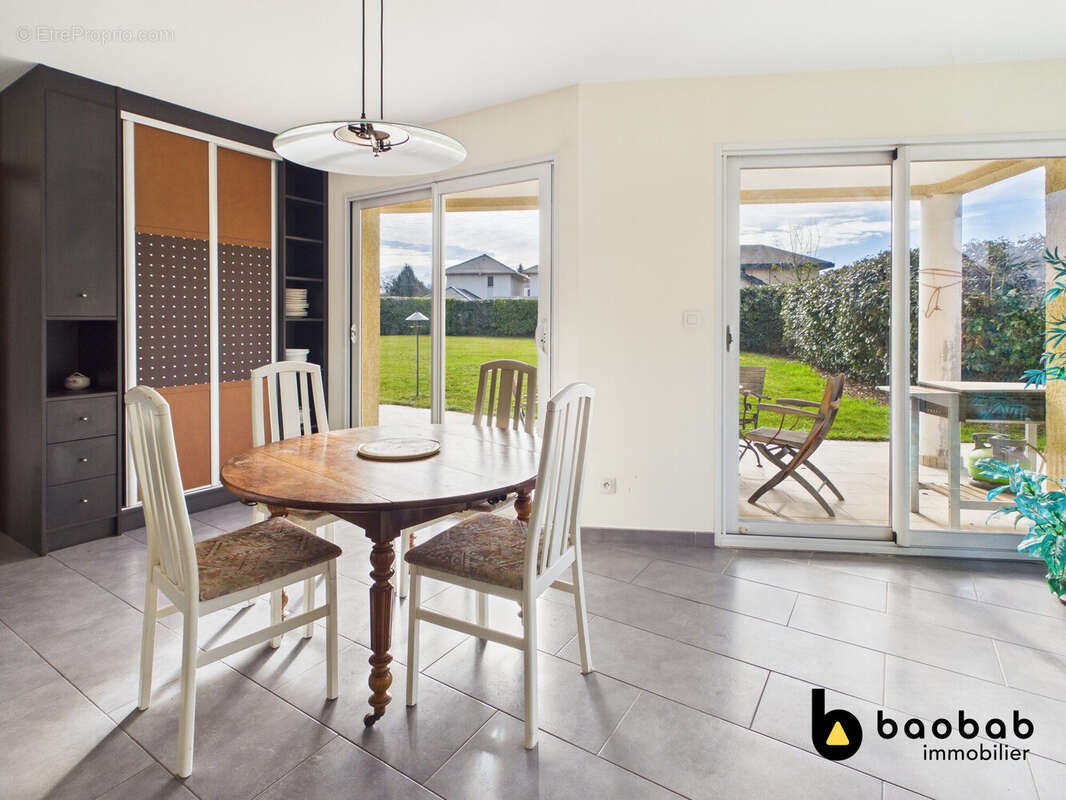 Maison à SAINT-JEOIRE-PRIEURE