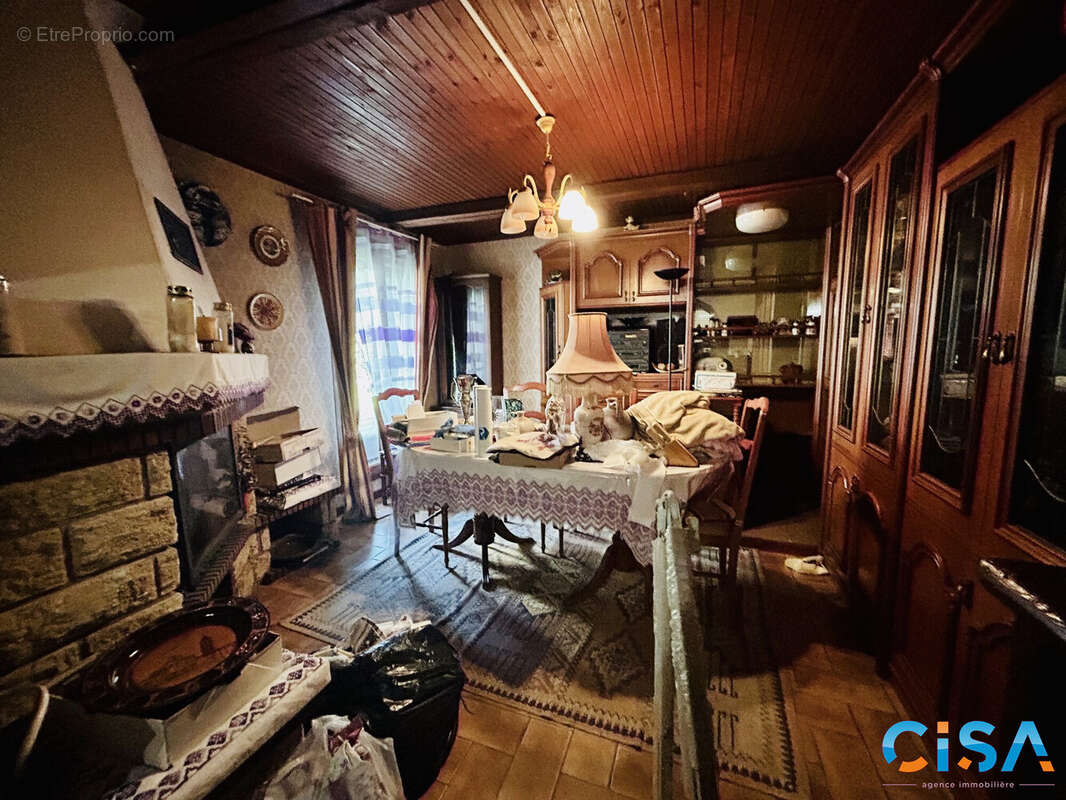 Maison à NEUILLY-EN-THELLE