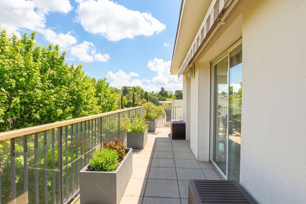 Appartement à MIONS