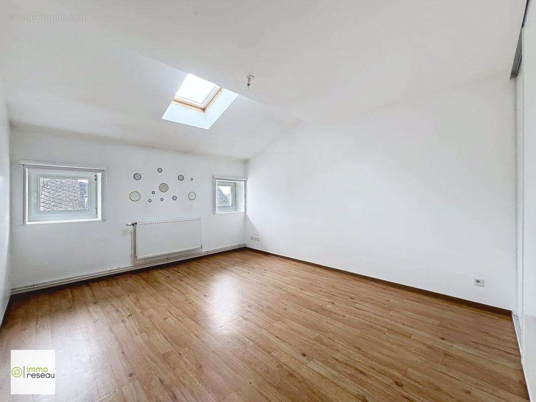 Appartement en résidence - photo 9