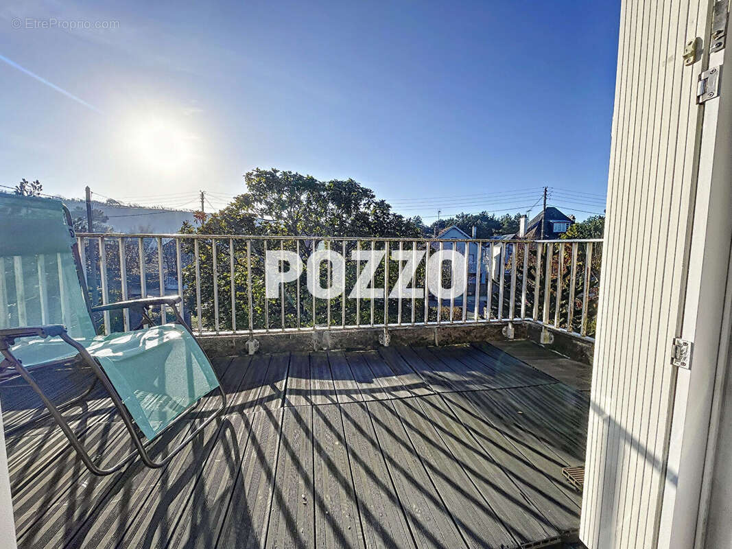 Maison à JULLOUVILLE