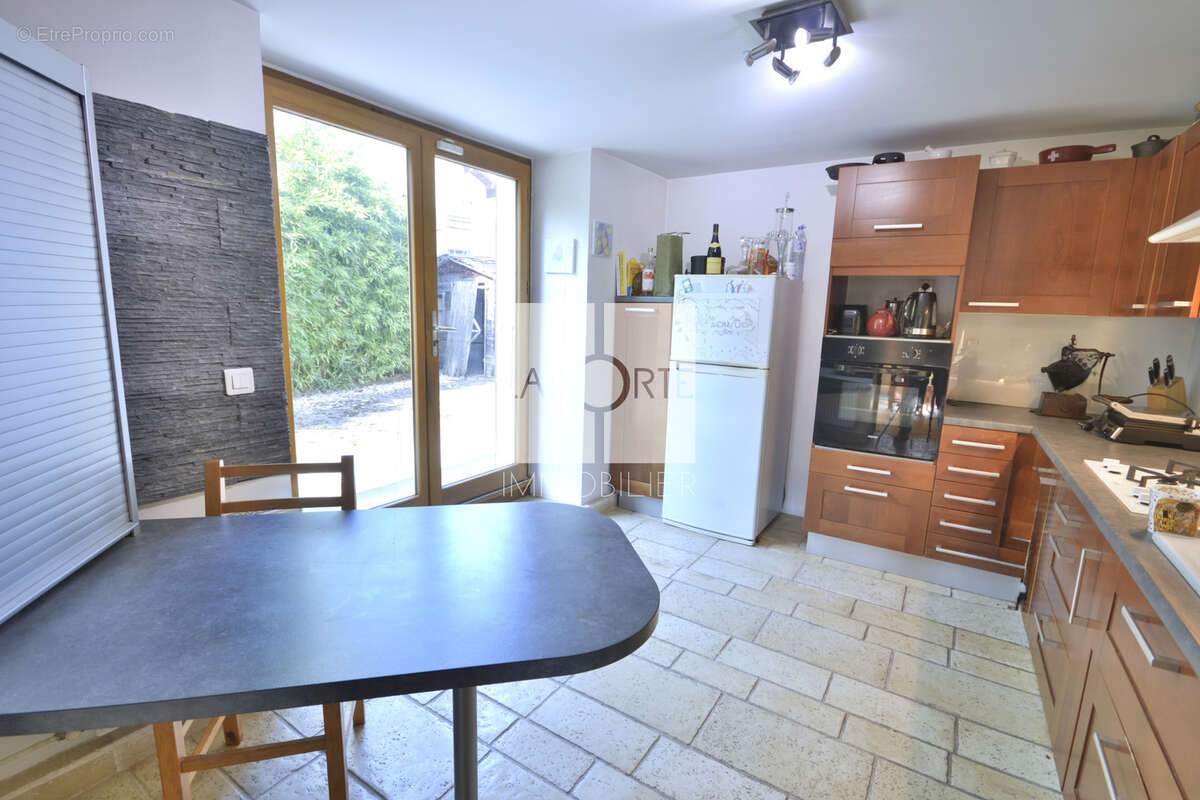 Maison à SAINT-JORIOZ
