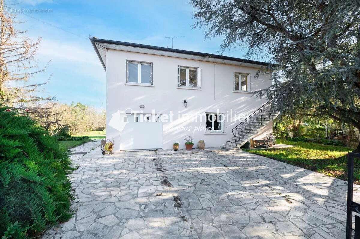 Maison à SAINT-PAUL-SUR-SAVE