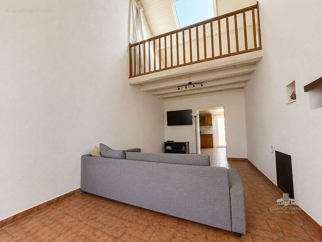 Maison Grandchamp Des Fontaines 4 pièce(s) 135.32 m2 - photo 3