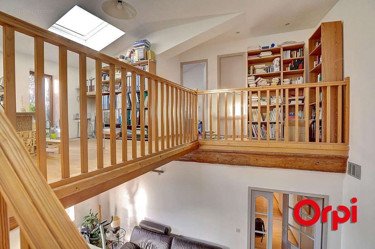 Maison à CAILLOUX-SUR-FONTAINES