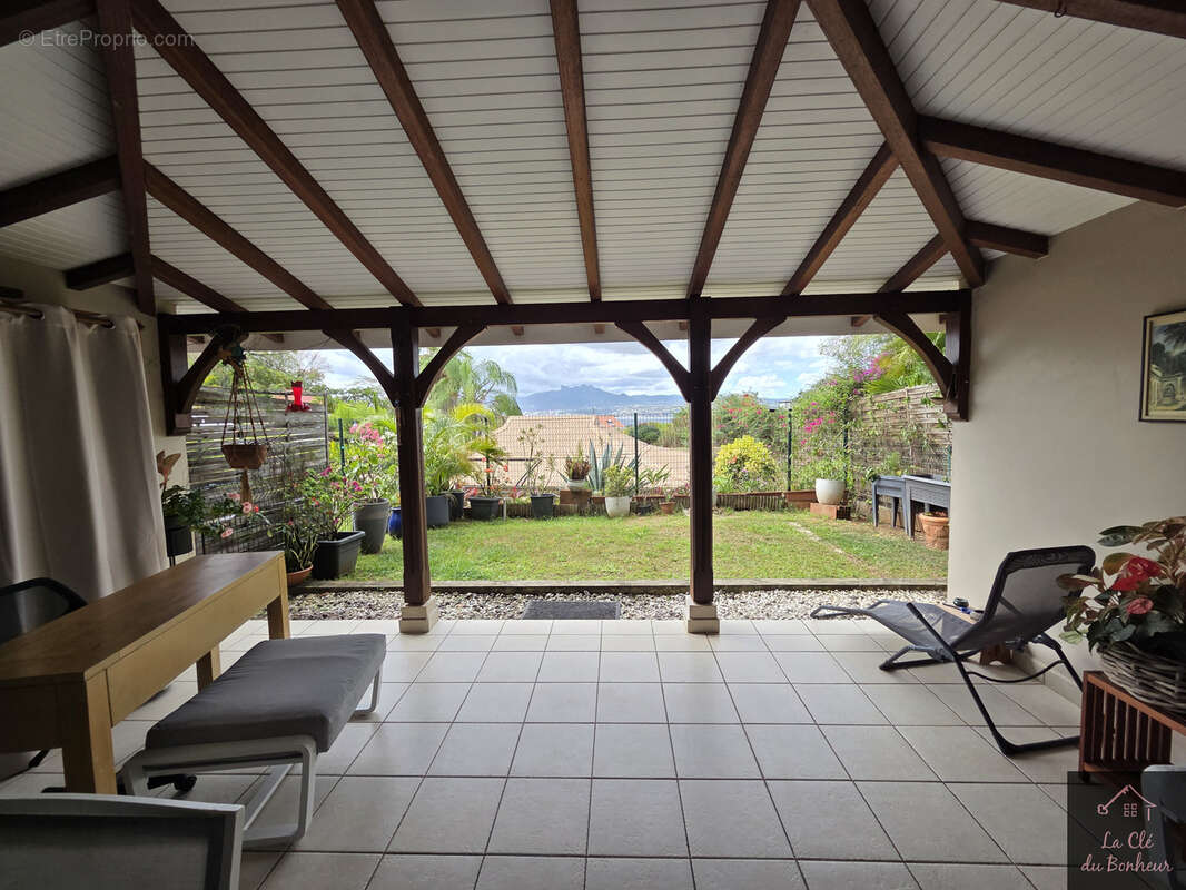 Appartement à LES TROIS-ILETS