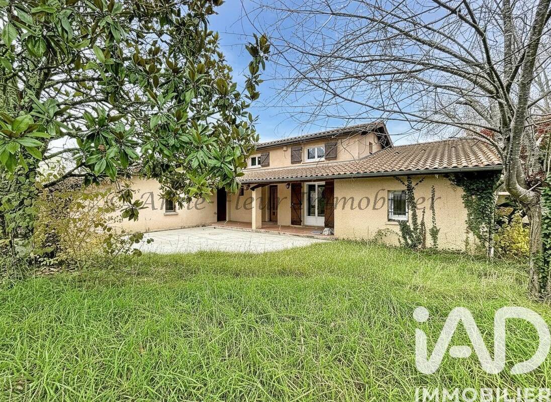 Photo 1 - Maison à SAINT-JEAN