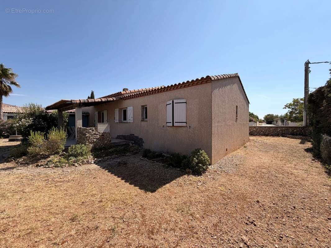 Villa T4 avec garage et piscine ! - photo 2