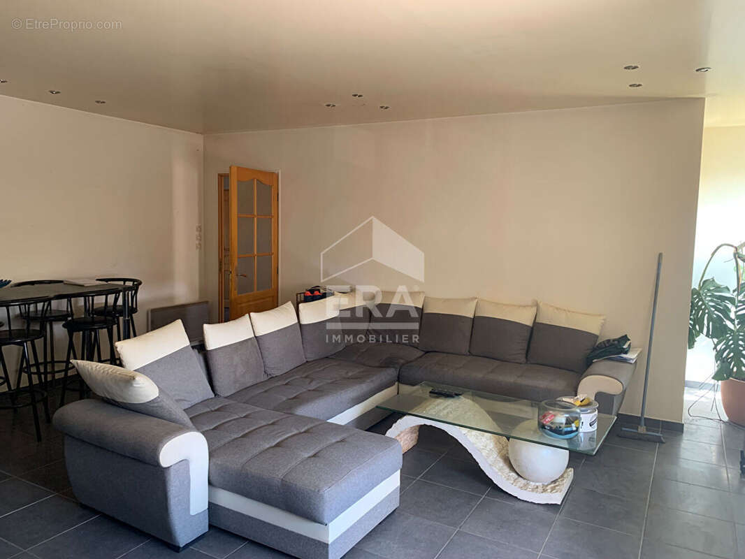 Appartement à LES ABRETS