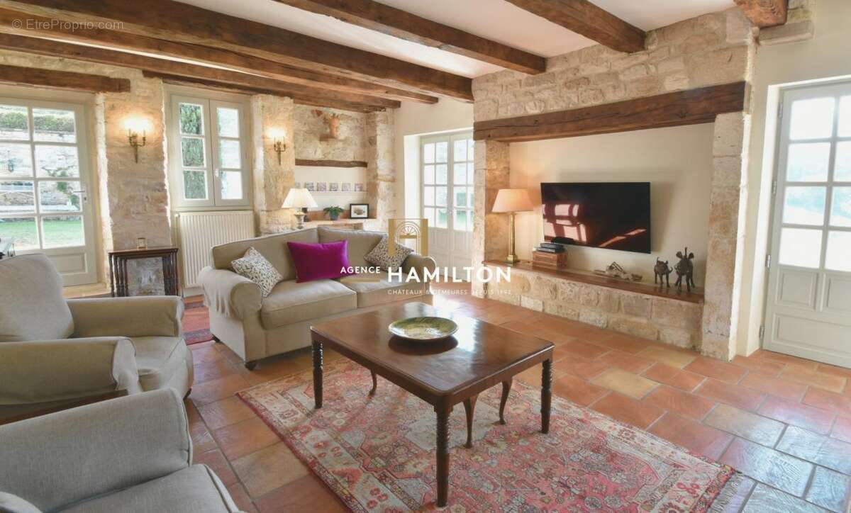 Maison à CASTELNAU-DE-MONTMIRAL