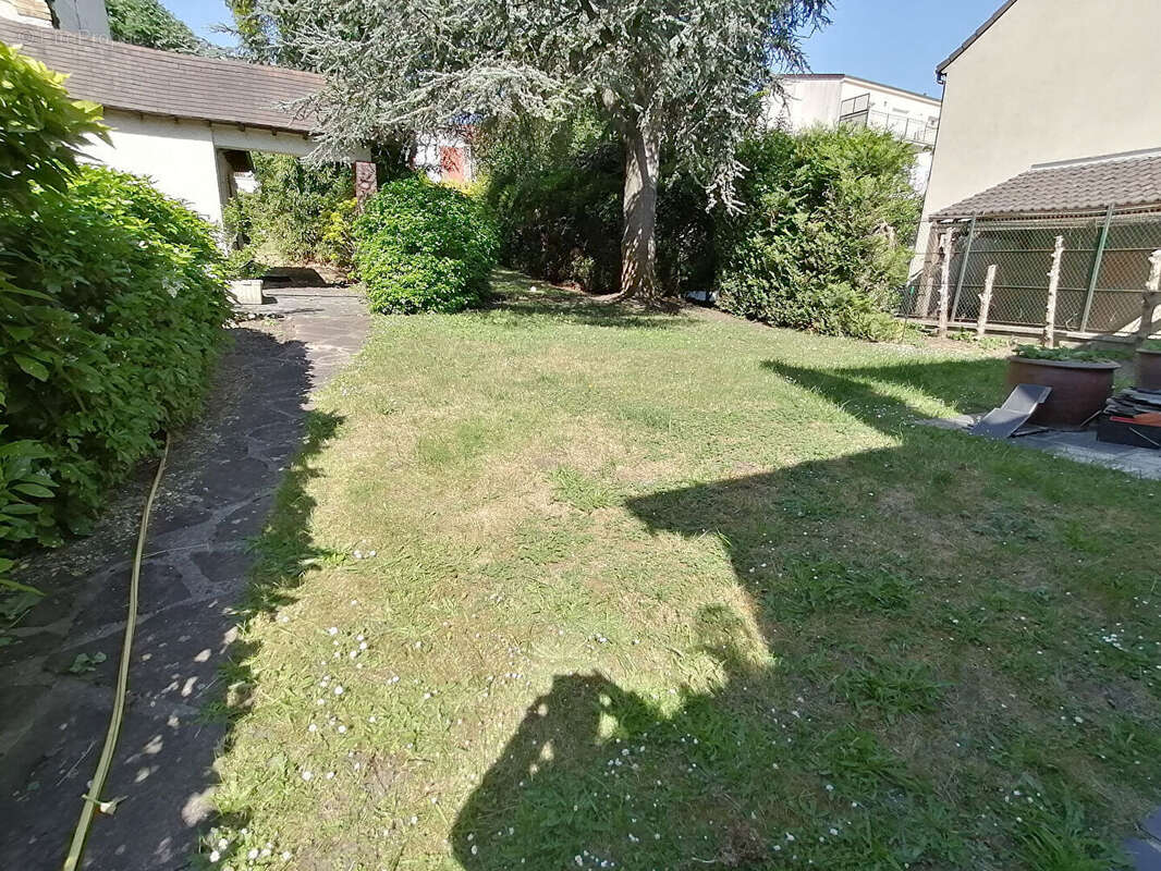 Maison à NOISY-LE-SEC