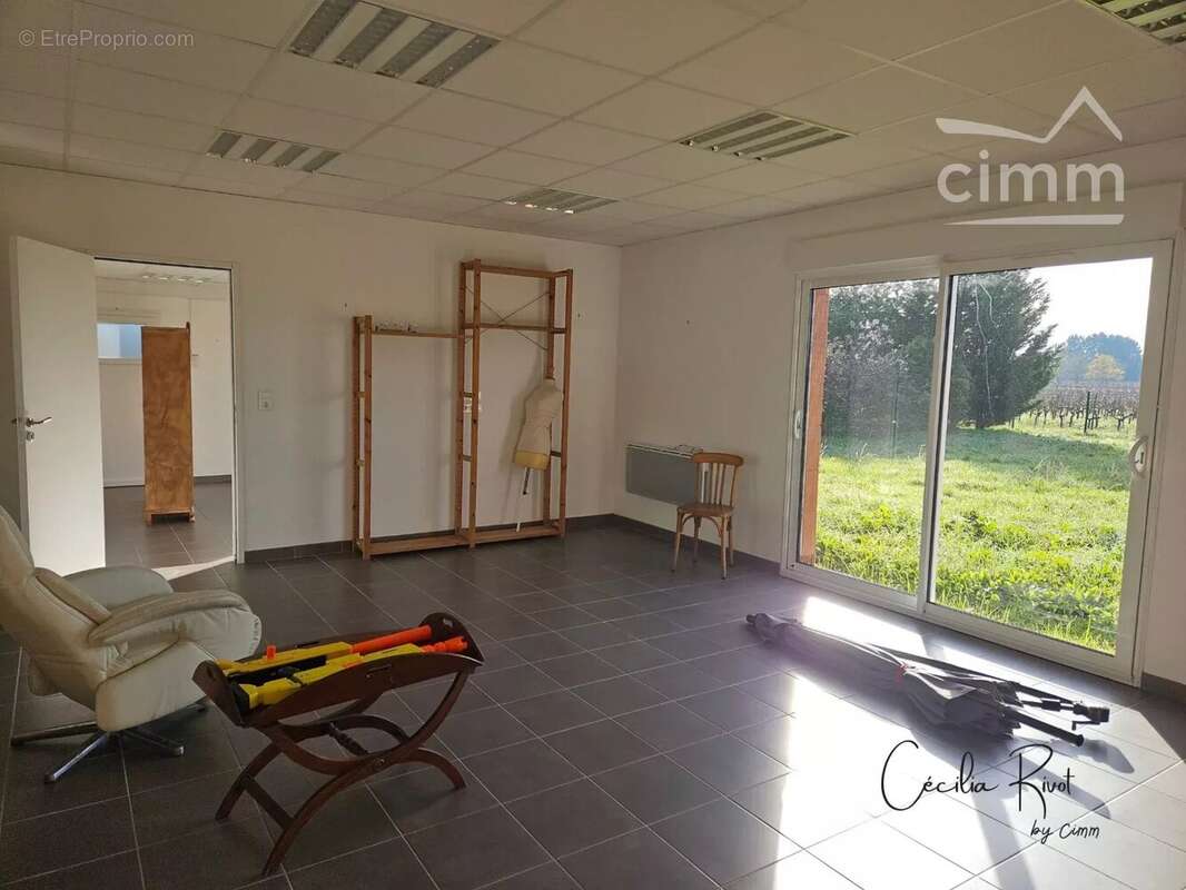 Maison à SAINT-CHRISTOLY-DE-BLAYE