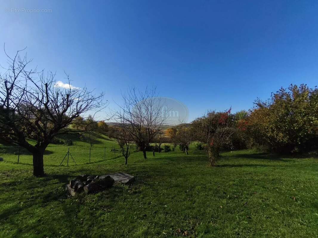 Maison à SAINT-MEDARD