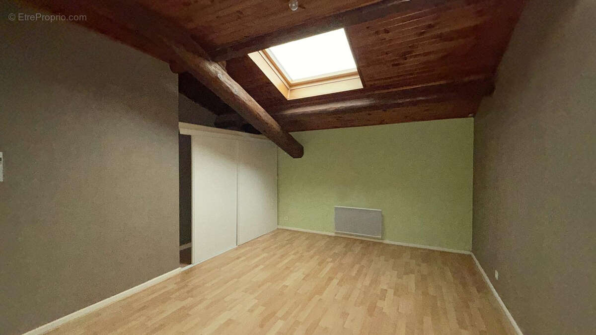 Appartement à BRINDAS