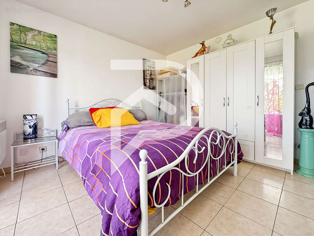 Maison à NOYERS-SAINT-MARTIN