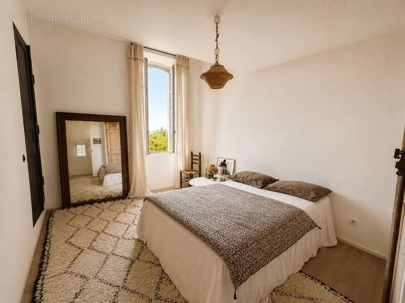 Maison de village à vendre 4 pièces 100 m2 , jardin, bassin de nage, garage PUYVERT  (84) - photo 9