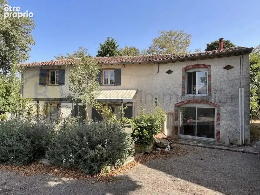 Appartement à FIAC