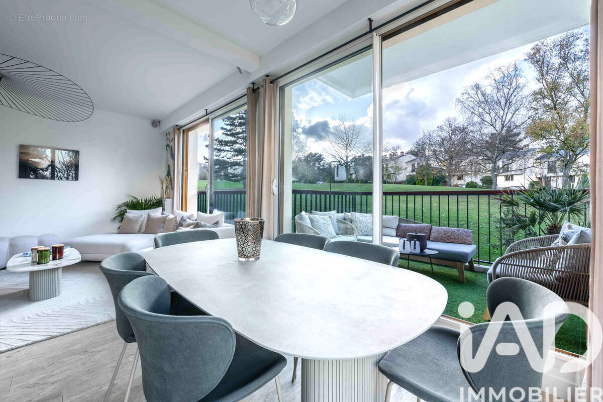 Photo 4 - Appartement à GARCHES