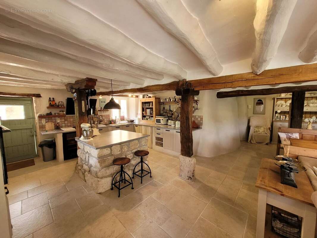 Maison à LAROQUE-TIMBAUT