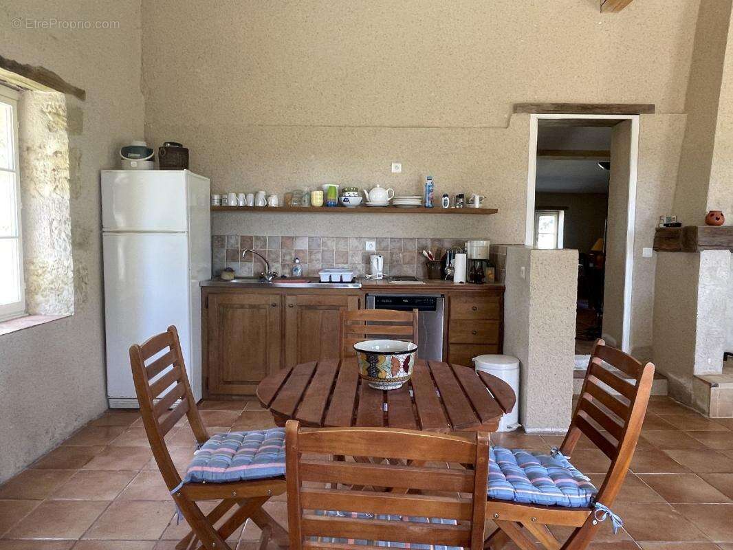 Charmante maison de campagne avec grande piscine et superbes vues - photo 11