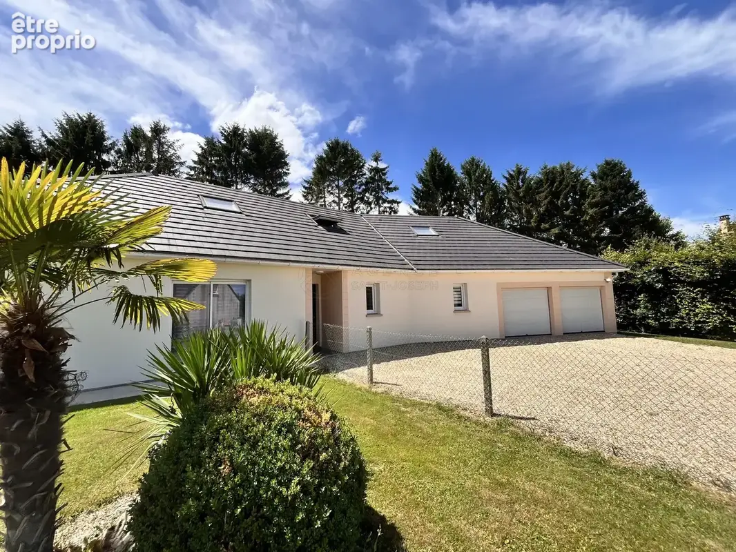Maison 7 pièces 195 m² à vendre à Yerville (76760) - photo 2