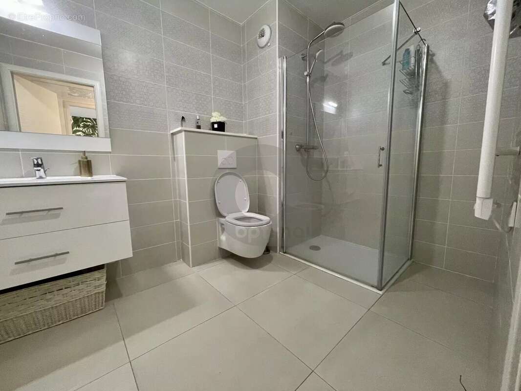 Appartement à BEAUSOLEIL