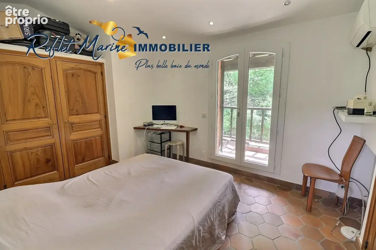 À  LA CIOTAT, charmante Villa T5 de 145 m2 avec studio indépendant et piscine - photo 14