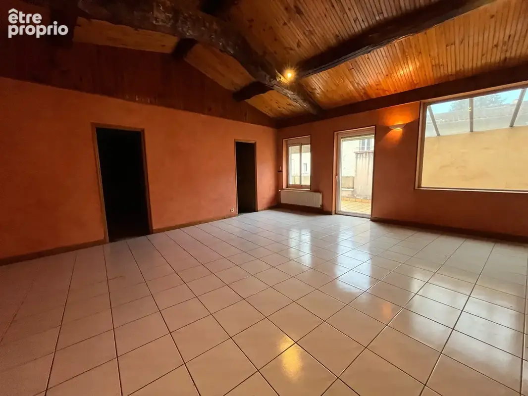 Duplex 5 chambres 170 m2 au coeur de Genay - photo 5
