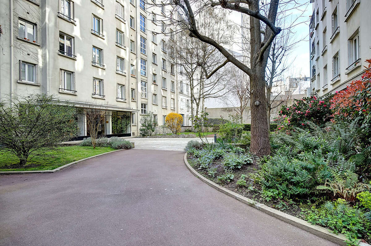 Appartement à PARIS-11E