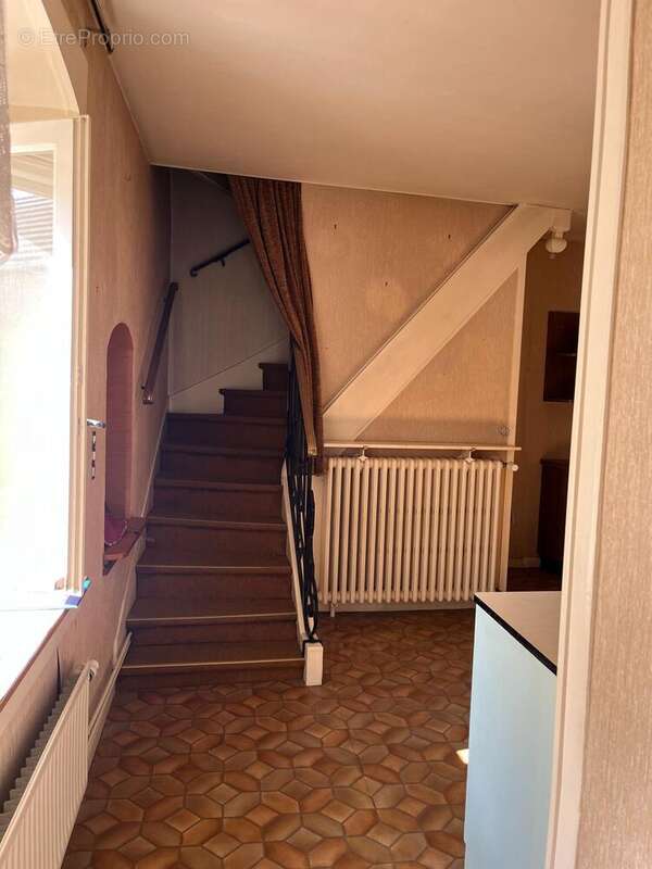 Maison 100 m² à Sellieres  - photo 4