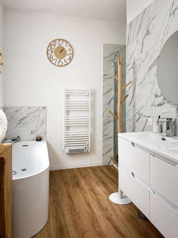 Maison de 12 pièces de 315 m² à Hambach - photo 6