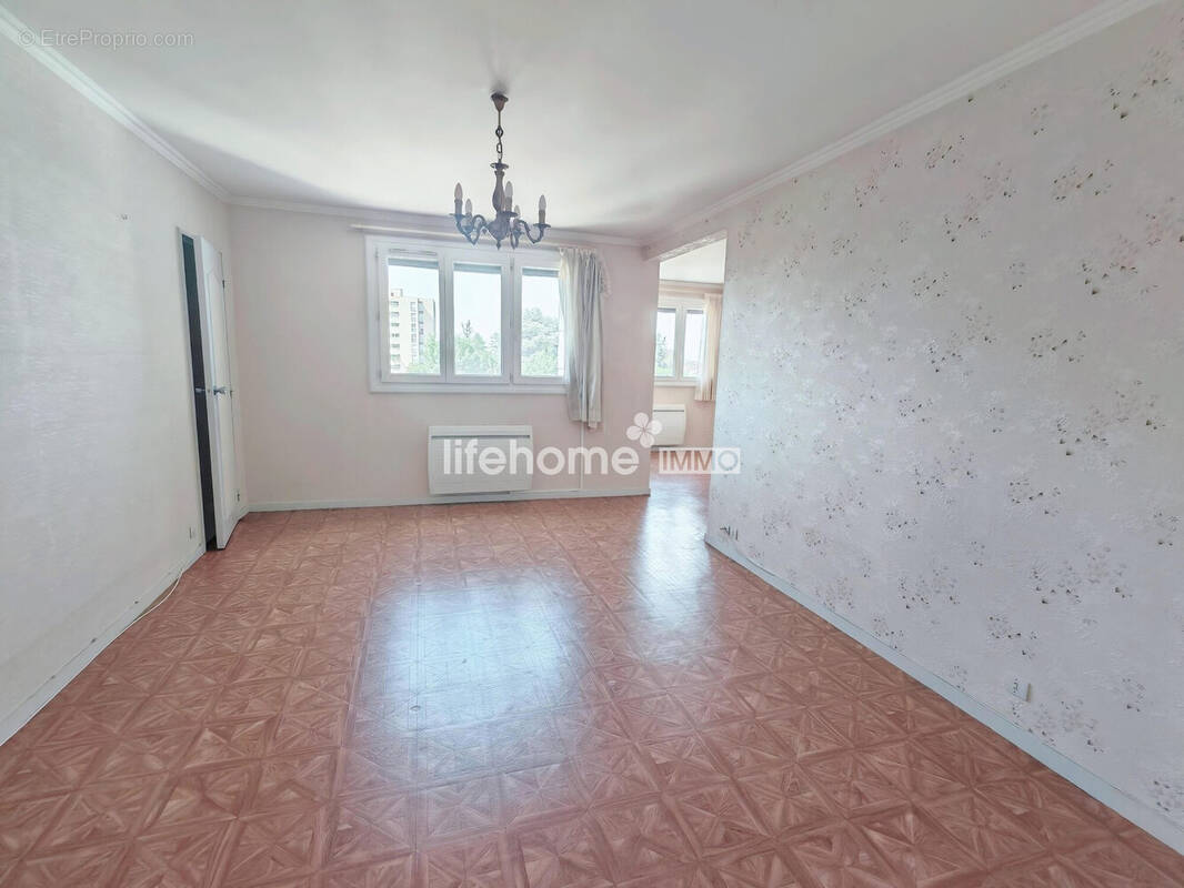 Appartement à CHATEAUROUX