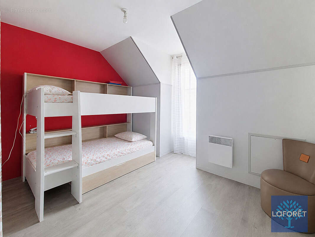 Maison familiale récente de 141 m² à Audeville (45300) - 5 chambres - Environnement calme - photo 8