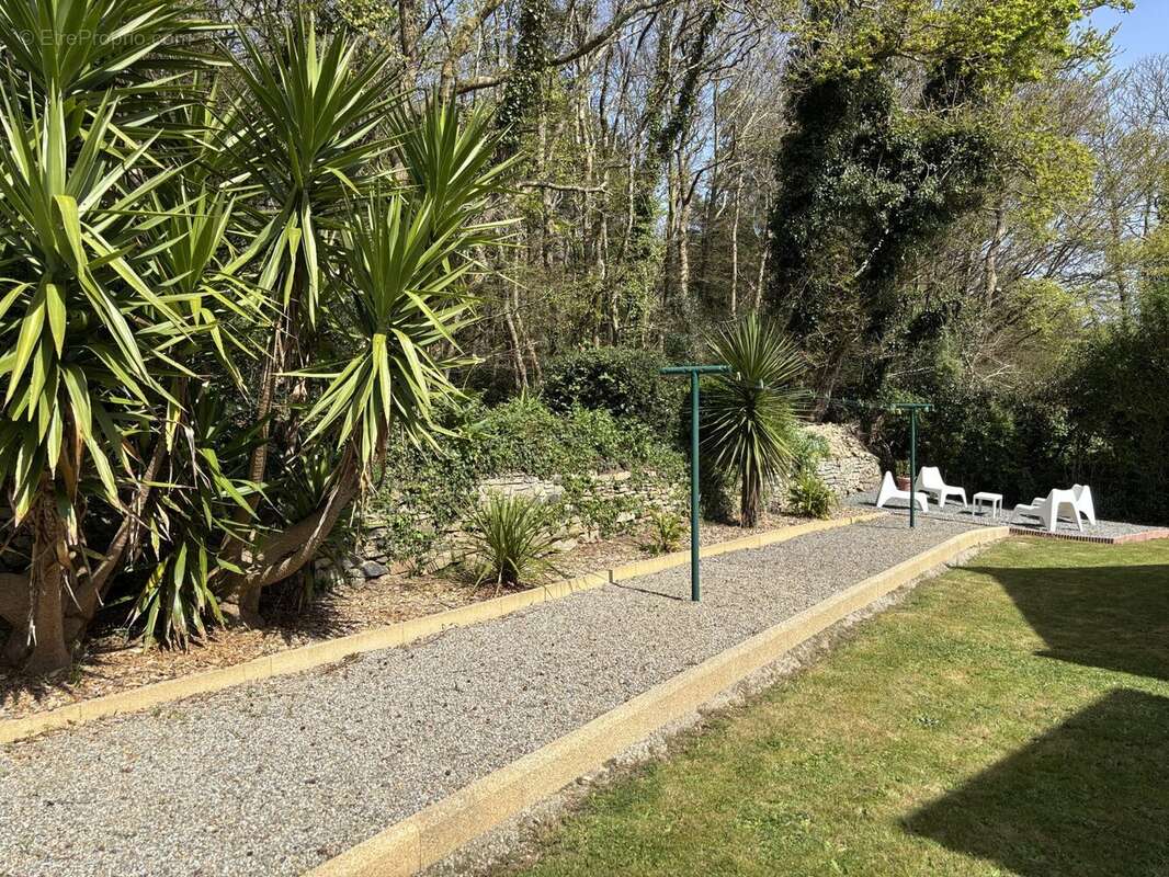 Maison à SAINT-RENAN