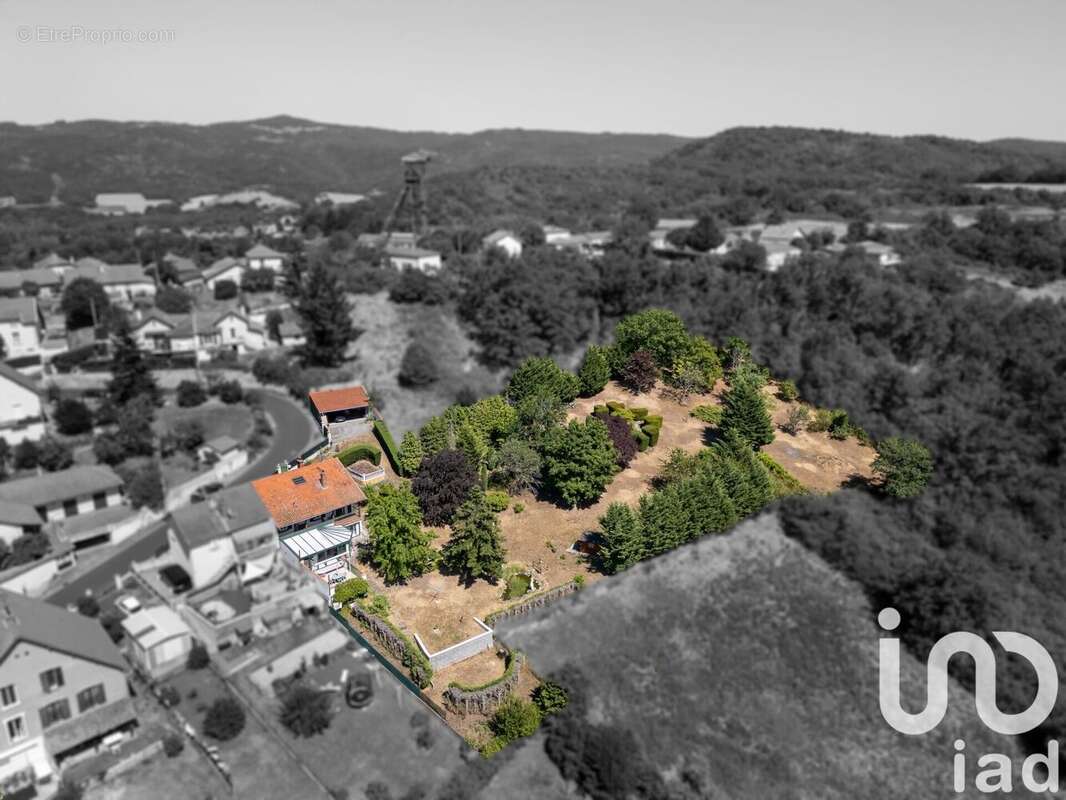 Photo 7 - Maison à AUZAT-LA-COMBELLE