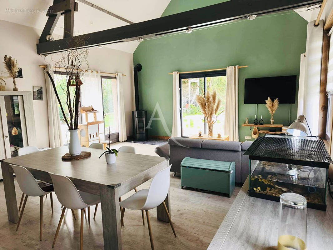 Maison à DOMPIERRE-SUR-AUTHIE