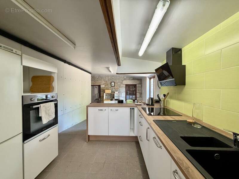 À Vendre – Propriété de Caractère avec Activité de Chambres d’Hôtes – Guern (56310) - photo 11