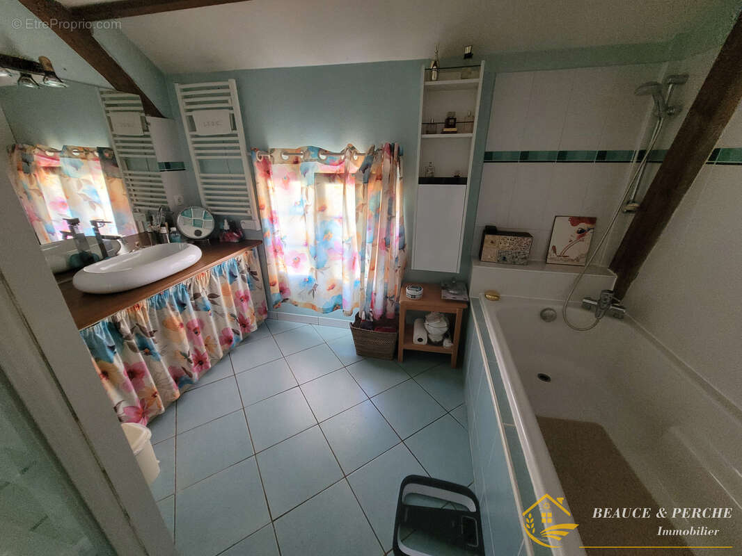 Maison à ILLIERS-COMBRAY
