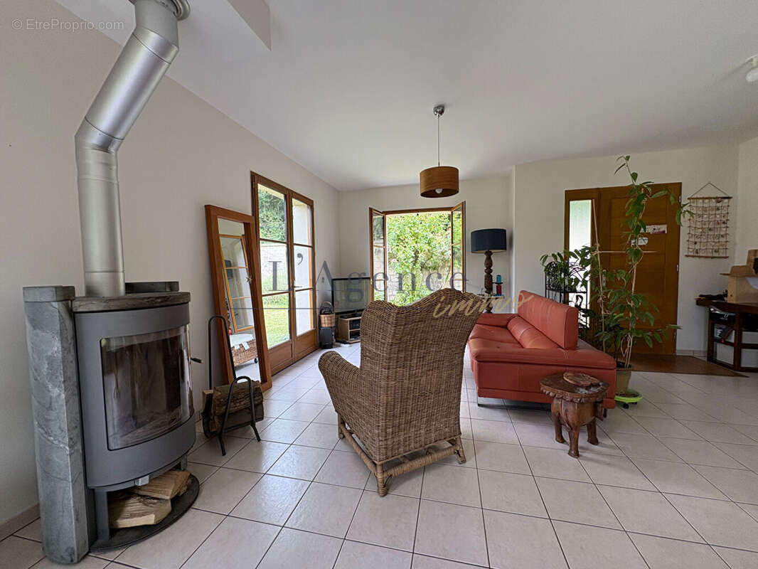 Maison à VINEUIL-SAINT-FIRMIN