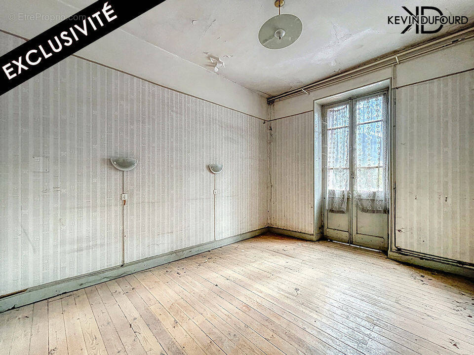 Appartement à VALS-LES-BAINS