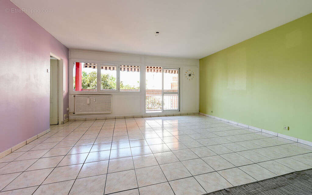 Appartement Pierre Benite 4 pièce(s) 86.76 m2 - photo 5