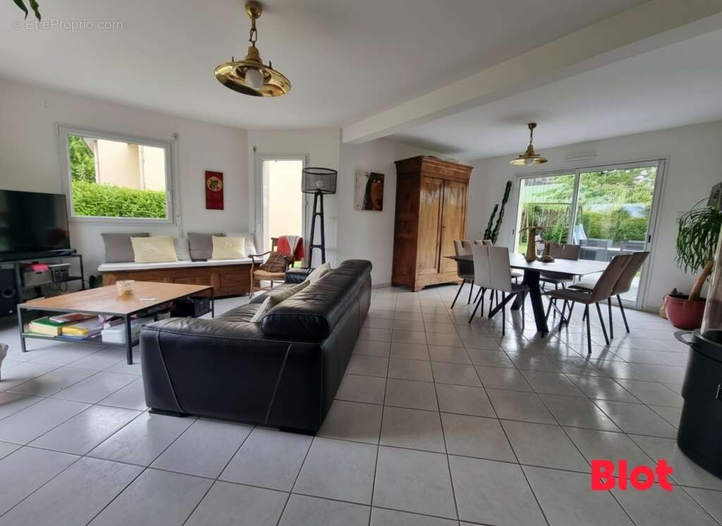 Maison à LANGAN